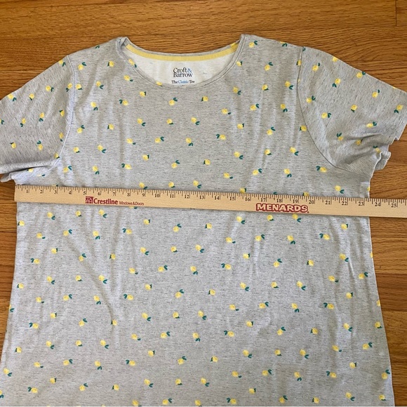 Croft & Barrow Tshirt Women’s 1X Gray Short Sleeve Tee Lemons Crew Neck - Picture 3 of 4